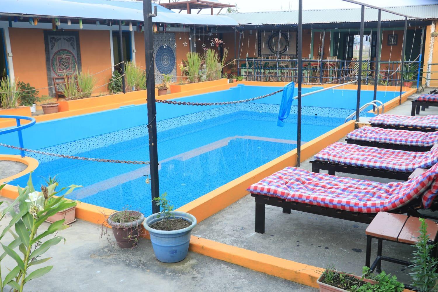 Hippies Colony - Travellers Home Sauraha Exterior foto